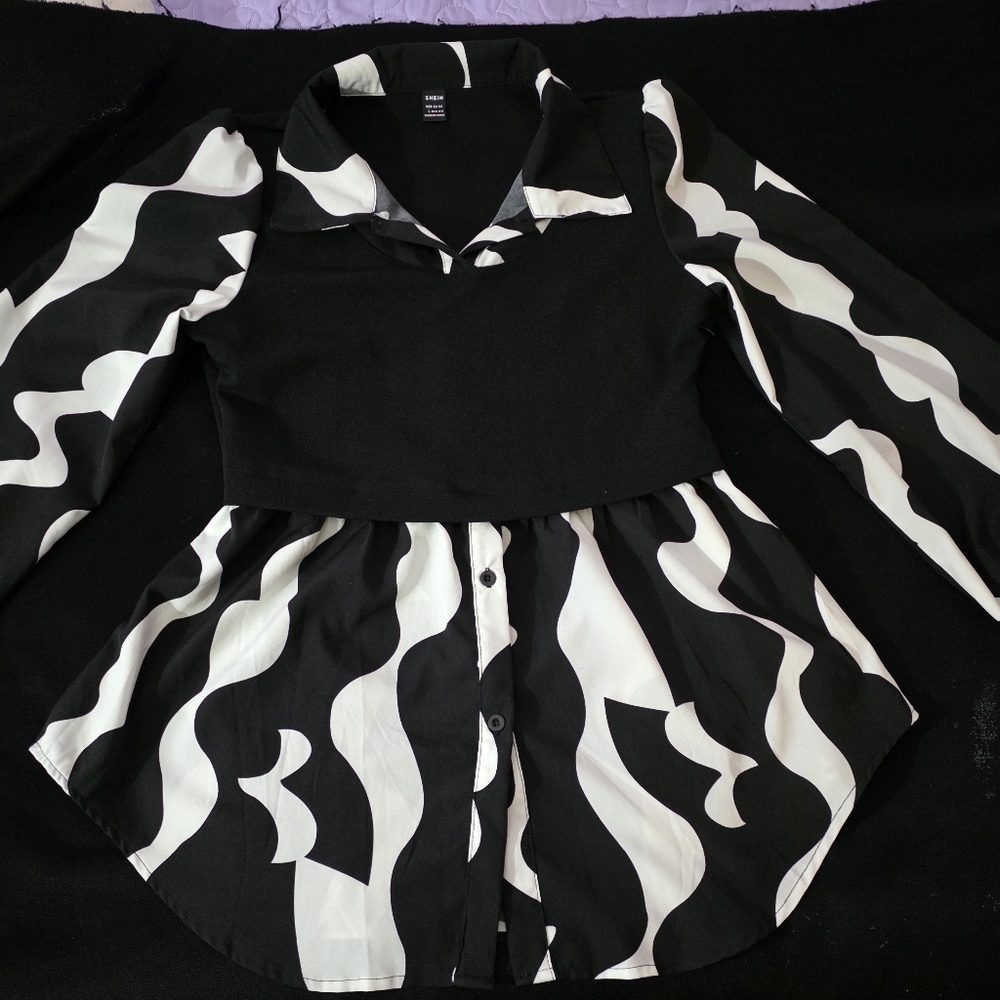 Stylish Black and White Women's Top